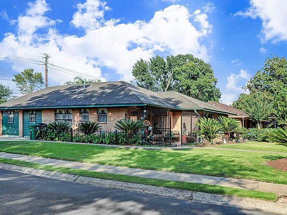 4th image of 5222 De Lange Ln