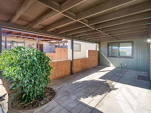 2nd image of 331 N Paseo De Los Conquistadores