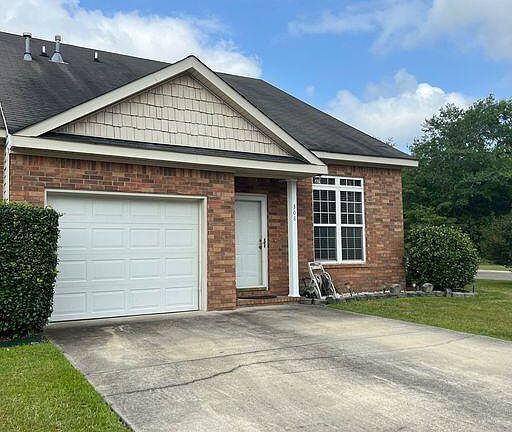 2nd image of 308 Hornhead Drive Drive