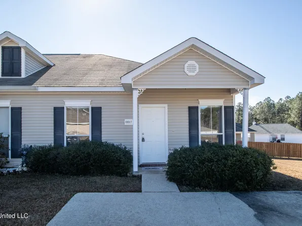 13517 Laurel Oaks Ln, Gulfport, MS 39503