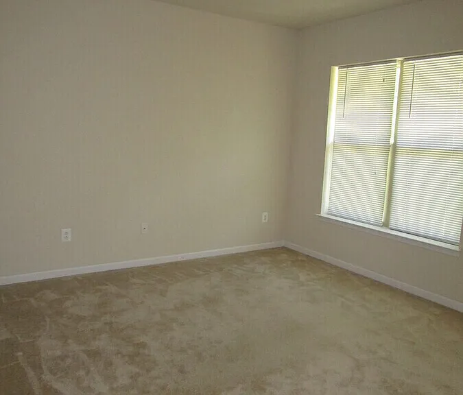 1114 Red Hawk Way — Photo 8