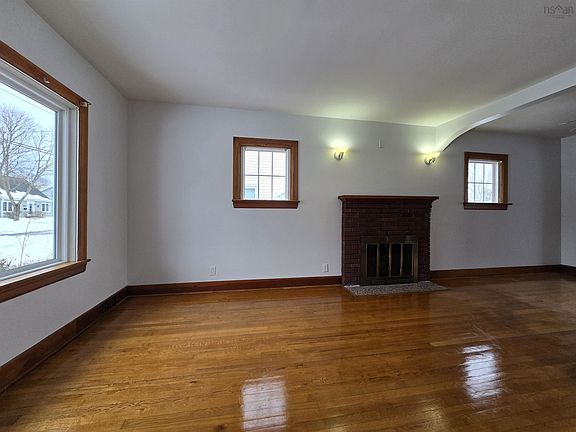 2nd image of 2 George St