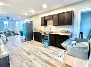 38 Aiken Ave #3, Lowell, MA 01850