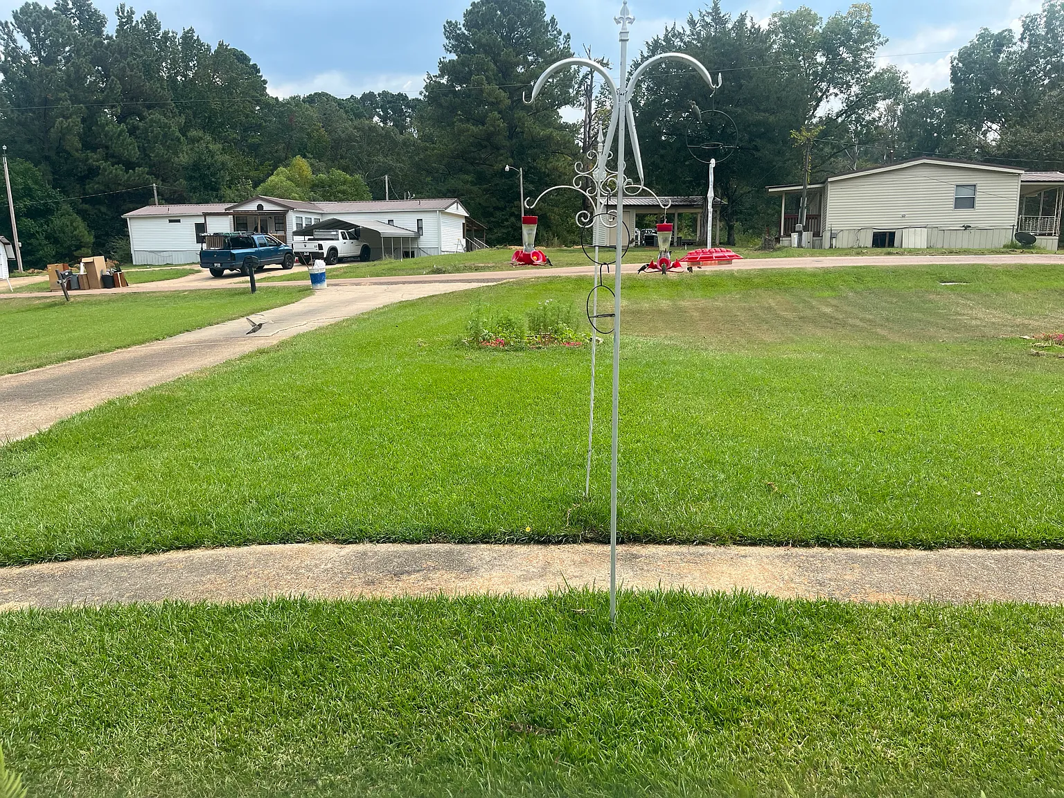 4 bed, 2.5 bath, 1800 sqft, $1,800 — Photo 1