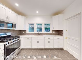 538 N Madison Ave, Pasadena, CA 91101