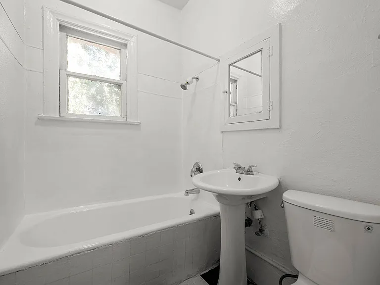 3205 Descanso — Photo 11