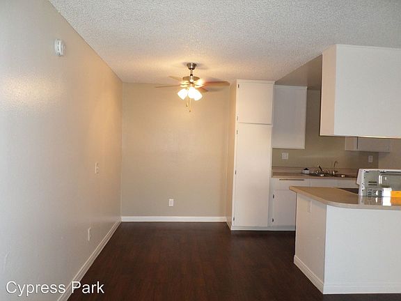 3rd image of 570 S Lincoln Ave APT 51