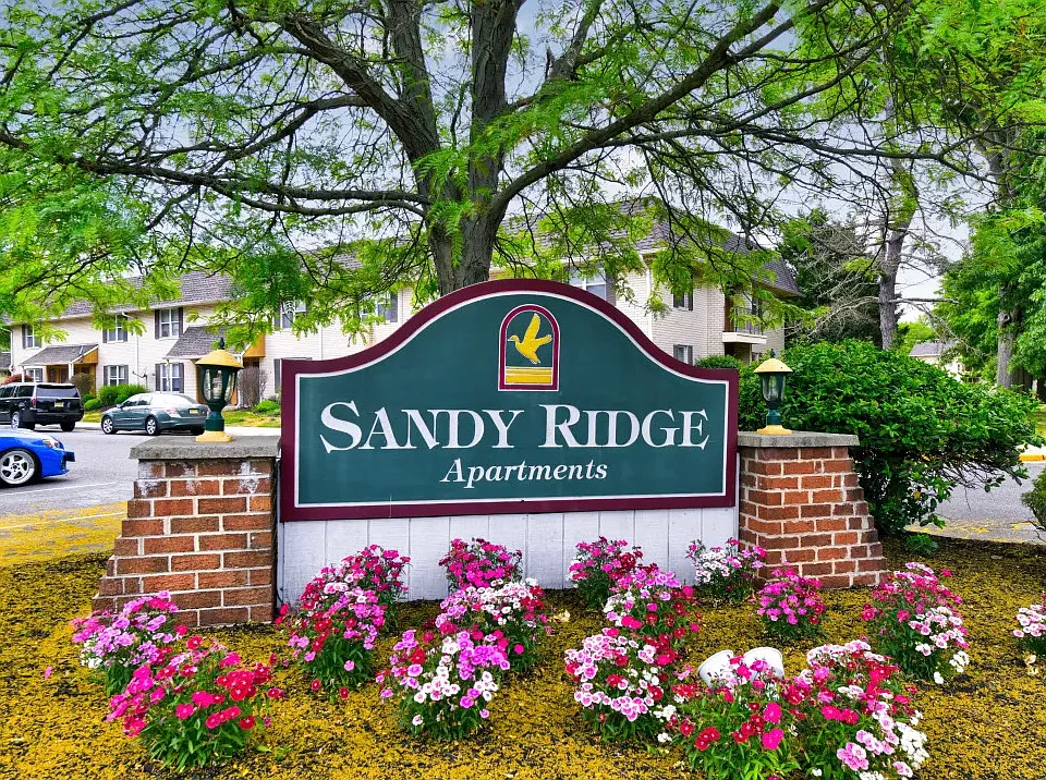 Sandy Ridge Apartments