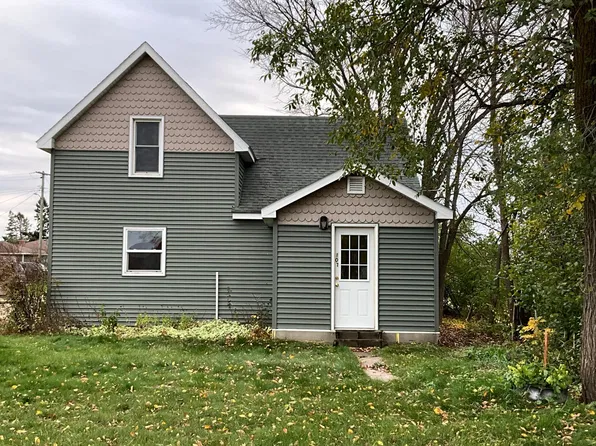 107 E Ash St, Parkers Prairie, MN 56361