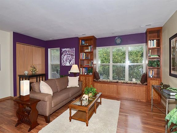2nd image of 635 E Dayton St #6