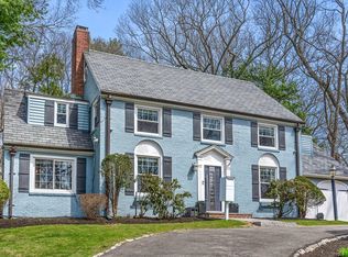 234 Quinobequin Rd, Newton, MA 02468