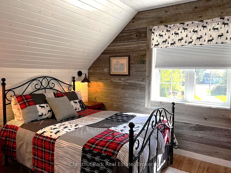 115 Tyrolean Ln — Photo 18