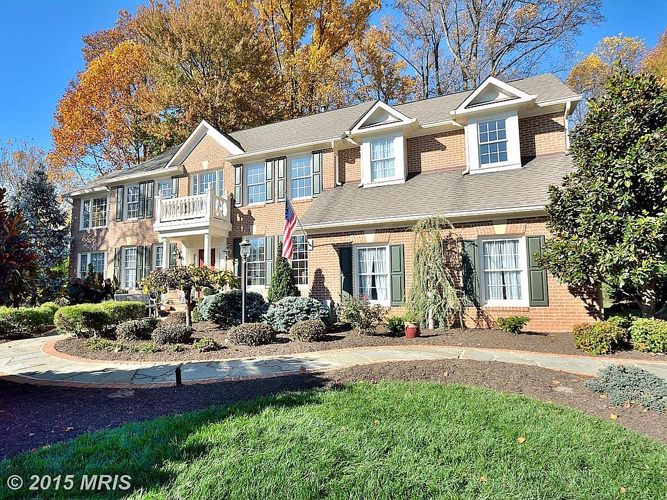 1st image of 6413 Lake Meadow Dr