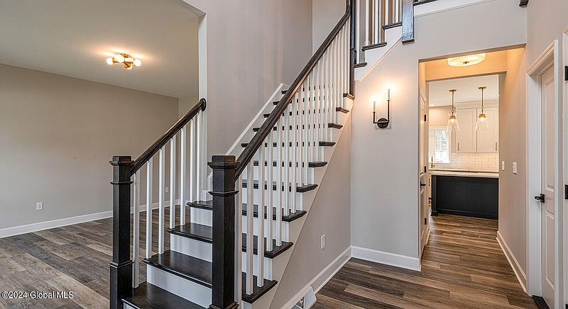 5th image of 12 Bergen Place