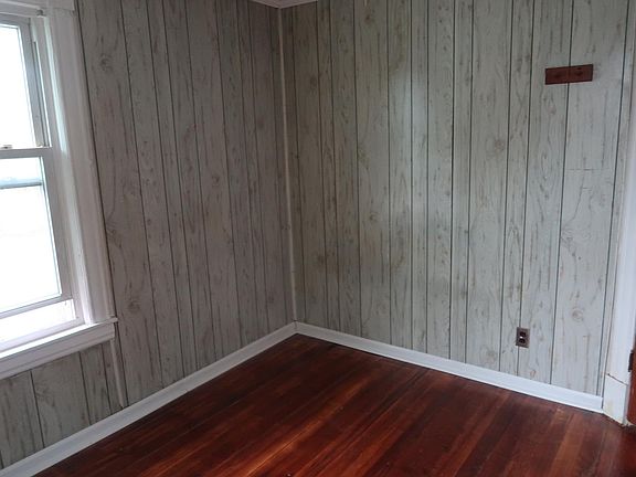 second bedroom on second floor