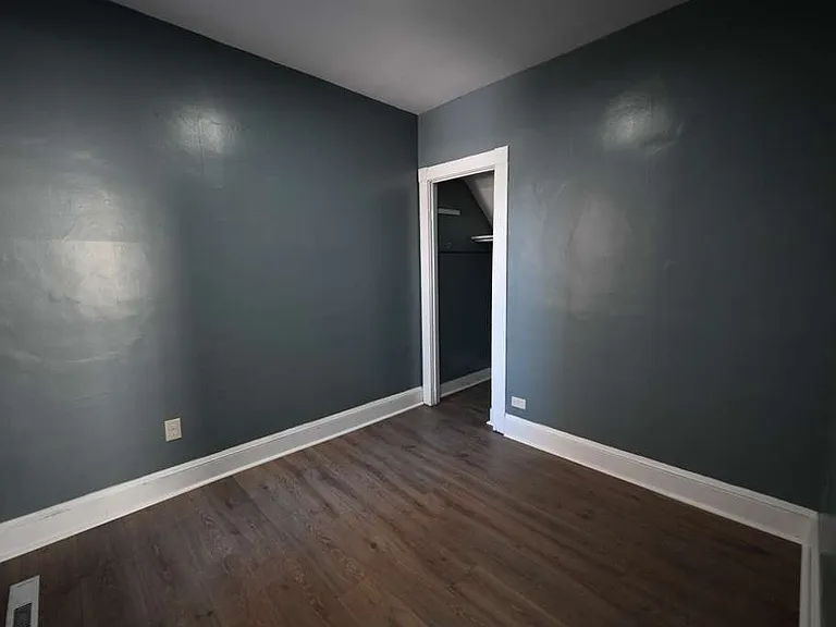 4 Washington St #1 — Photo 10