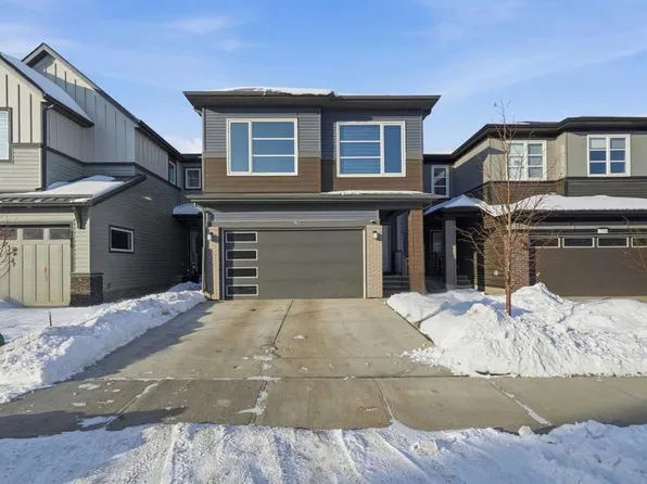 704 N Creekstone Cir SW, Calgary, AB T2X 4Y6
