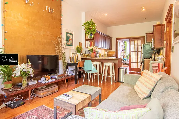 Rented by Scott Williams Realty LLC | media 49