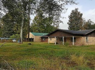 6110 Black Creek Rd, Saratoga, TX 77585
