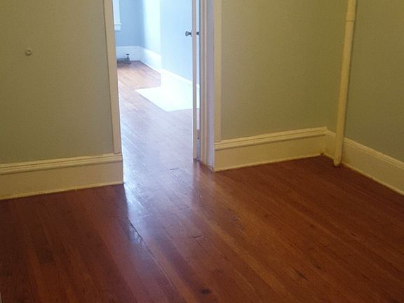 2nd image of 325A 22nd St