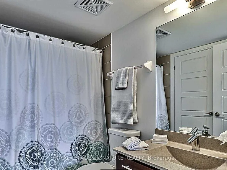 125 Village Green Sq #2301 — Photo 14