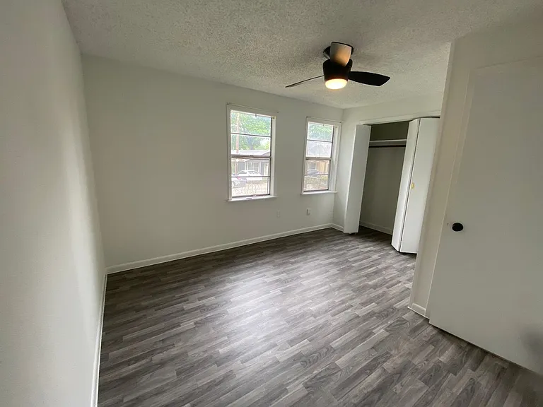 2310 Santa Maria St — Photo 4