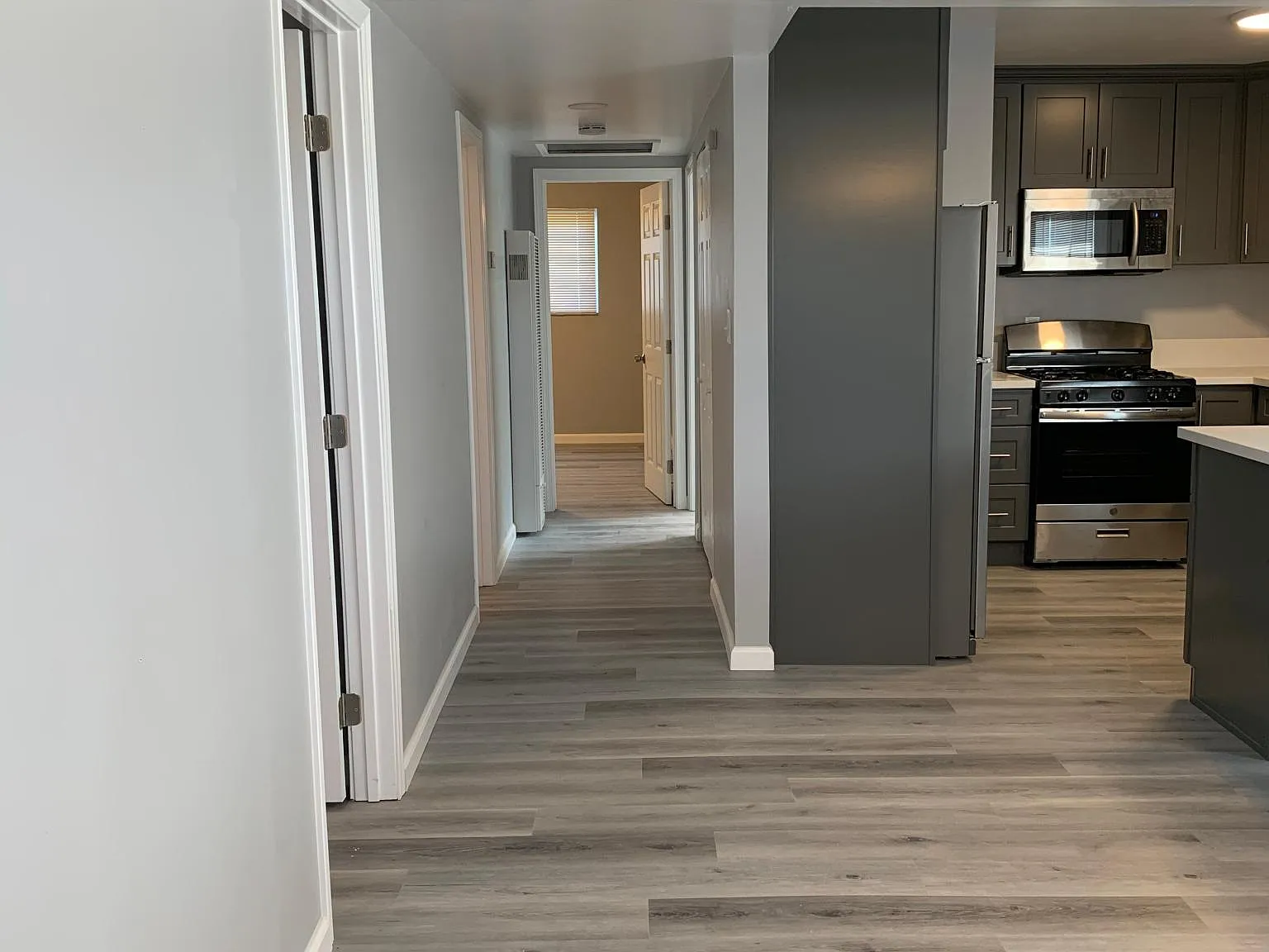 5972 Streamview Dr — Photo 3