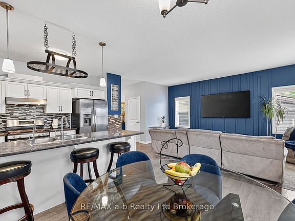 4th image of 29 Kendell Ln