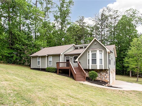 2nd image of 4909 Millen Dr SE