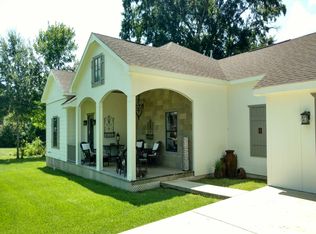 300 Cherry Ave, Newhebron, MS 39140