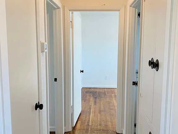 4th image of 2417 11th Ave