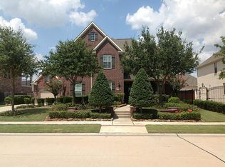 306 Chatham Ave, Sugar Land, TX 77479