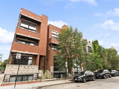 2003 W Superior St APT 1E, Chicago, IL, 60612