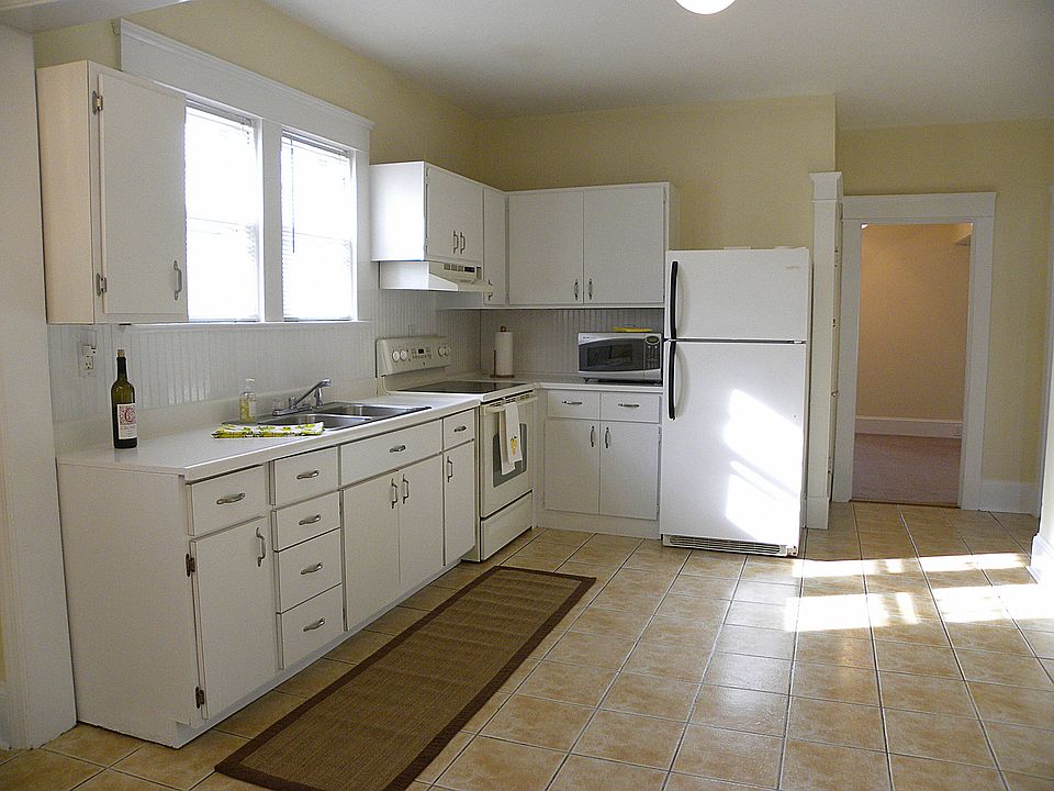 1st image of 5 Crosby Ave