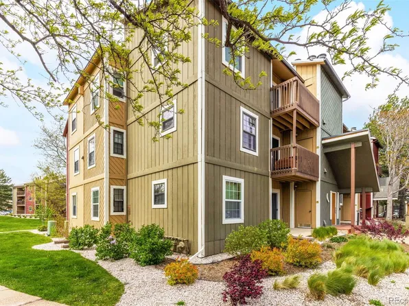 2900 Shadow Creek Drive #102, Boulder, CO 80303