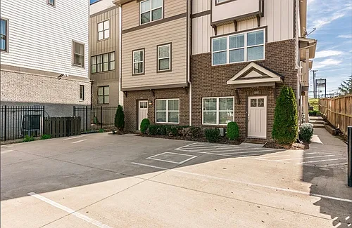 1722 14th Ave S Photo 1