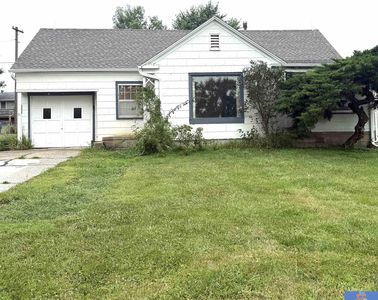 629 8th St, Adams, NE, 68301