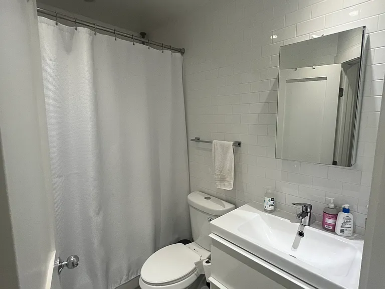 730 Columbia Rd NW #2 — Photo 3