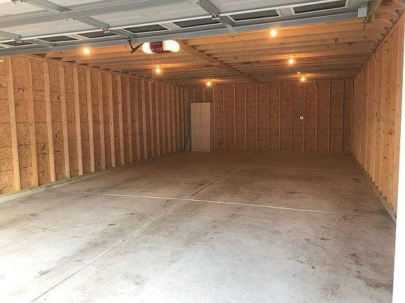 Lots of space for toys, cars, shop, or general storage. Store your stuff for free in this garage and save on off-site storage. Garage attic can provide even more space for storage.