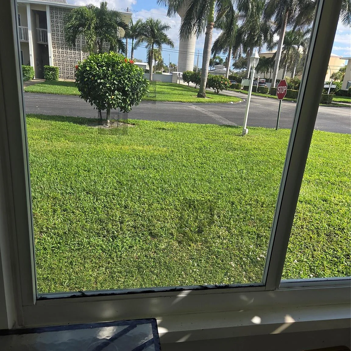 2 bed, 2.0 bath, 1104 sqft, $1,700 — Photo 4
