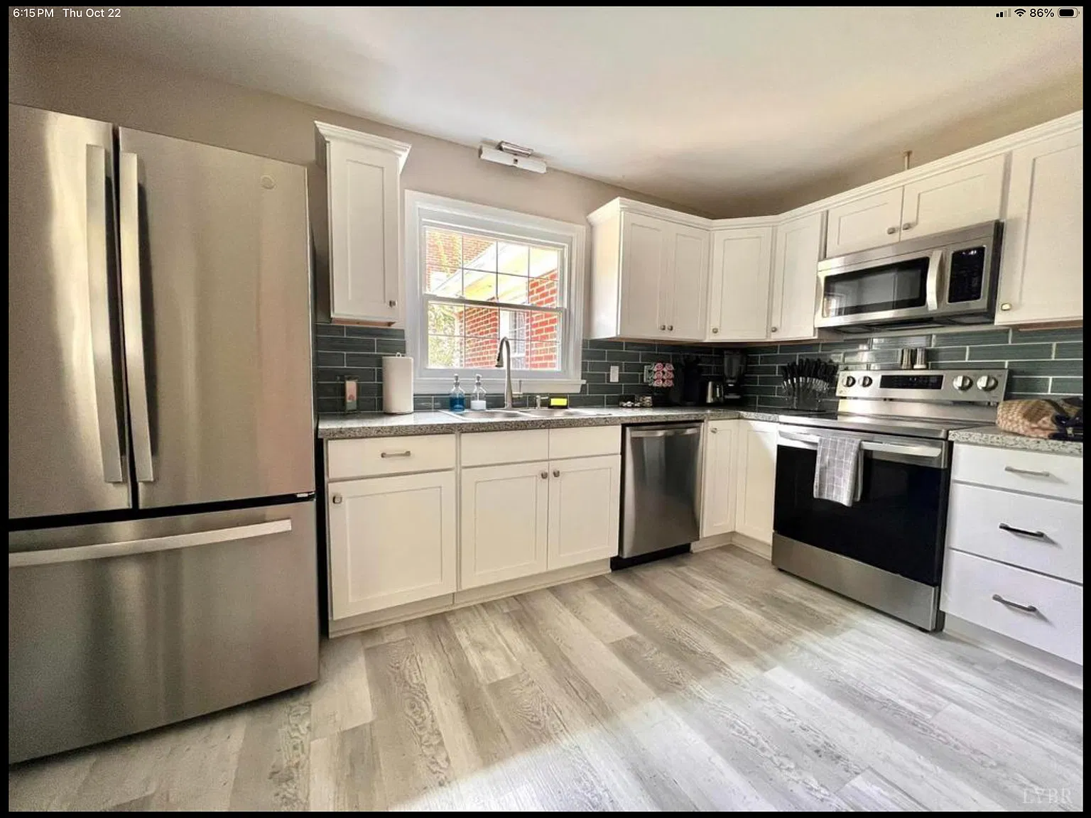 3 bed, 2217 sqft, $2,195 — Photo 4