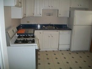 4th image of 7907 North Ave