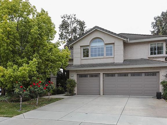2nd image of 15125 Monticello Way