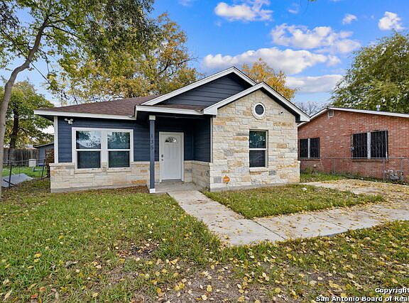 2nd image of 135 Prosperity Dr