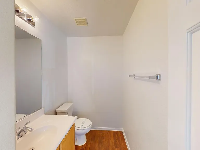 10225 Missouri Meadows St — Photo 13