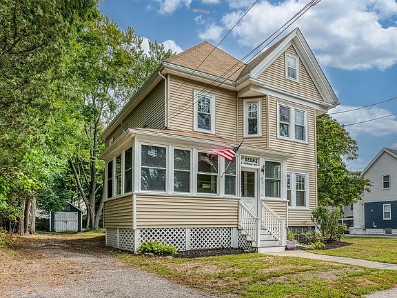 3rd image of 80 Oakdale Ave
