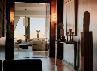53 W 53rd St Floor 66, New York, NY