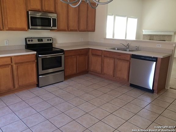 4th image of 117 Carnousty Dr