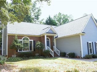 4025 Brownes Ferry Rd, Charlotte, NC 28269