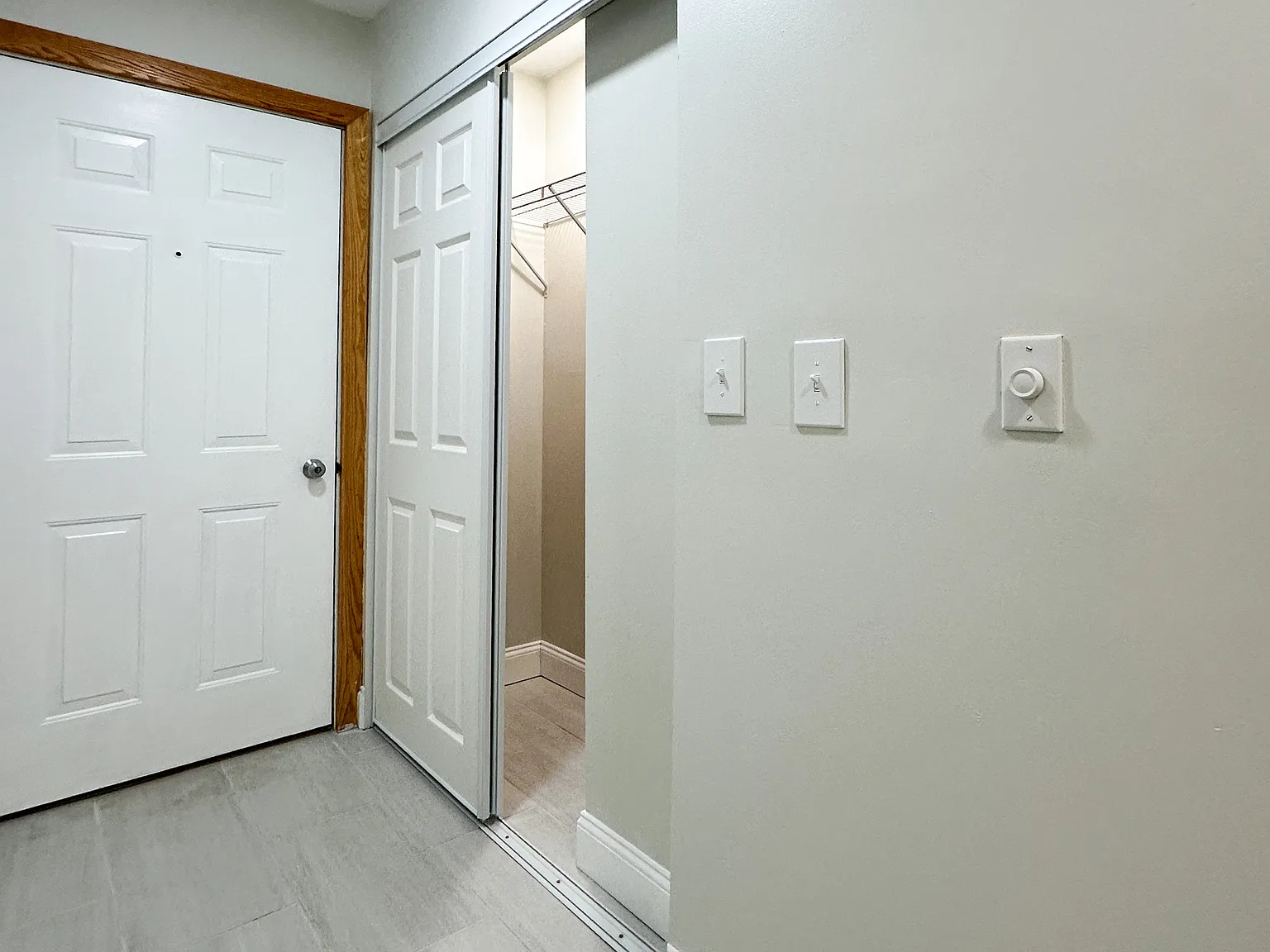 2 bed, 800 sqft, $4,150 — Photo 4